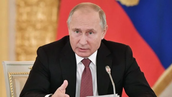 Putin Announces Partial Ceasefire In Ukraine